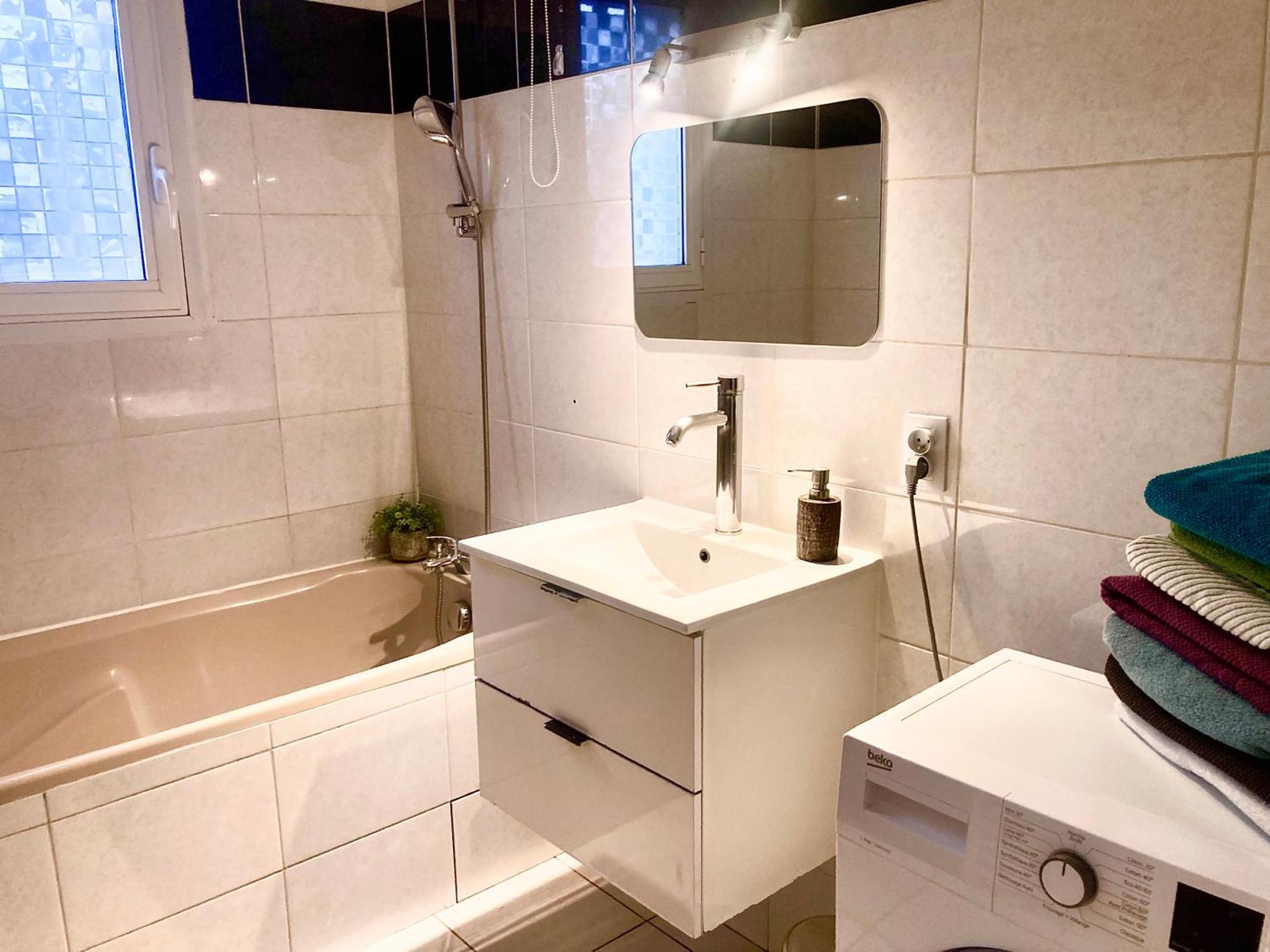 Villa 110M2, 7 Pers, Jacuzzi , 3 Chambres, Terrain Clos Et Arbore 2500M2 Trebes Ngoại thất bức ảnh